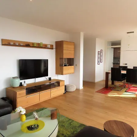 Ferienwohnung Bodenseeblick * Meersburg